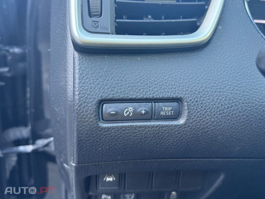 Nissan Qashqai 1.5 dCi Tekna 19 Pele