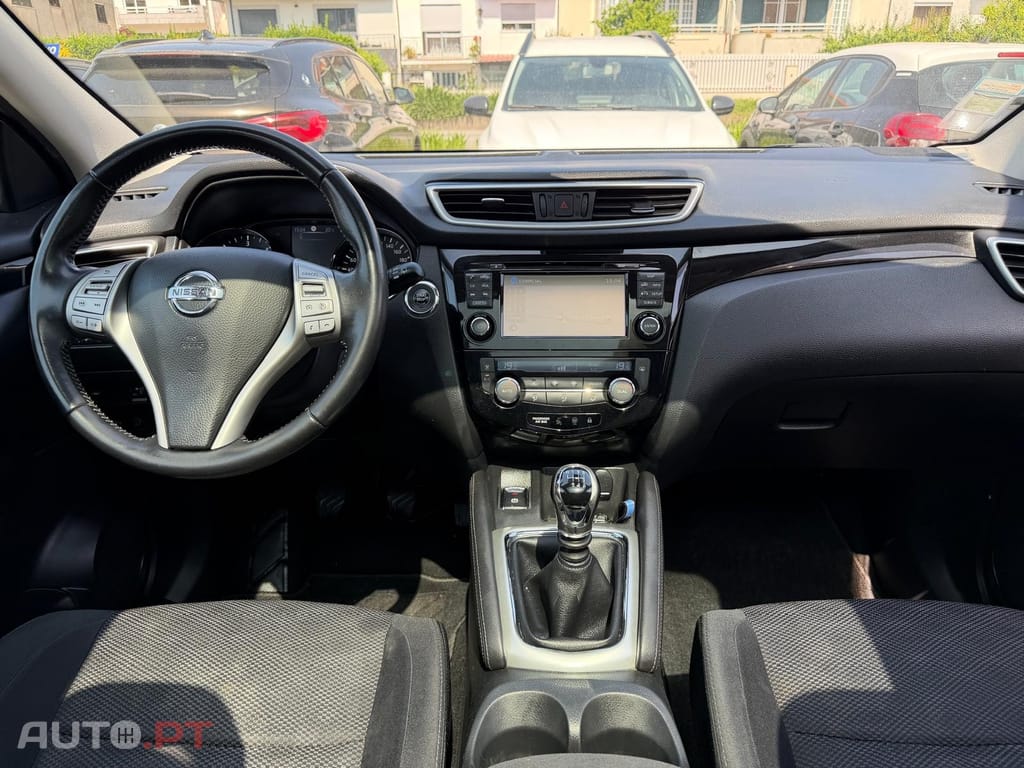 Nissan Qashqai 1.5 dCi N-Connecta 18