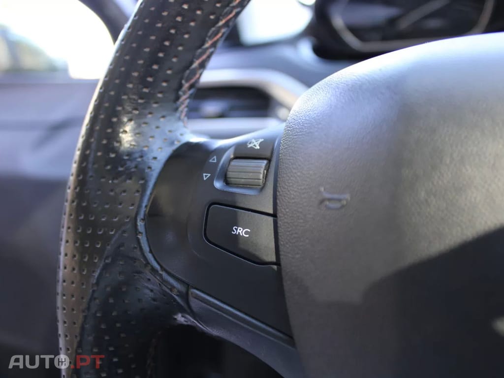 Peugeot 2008 Crossway
