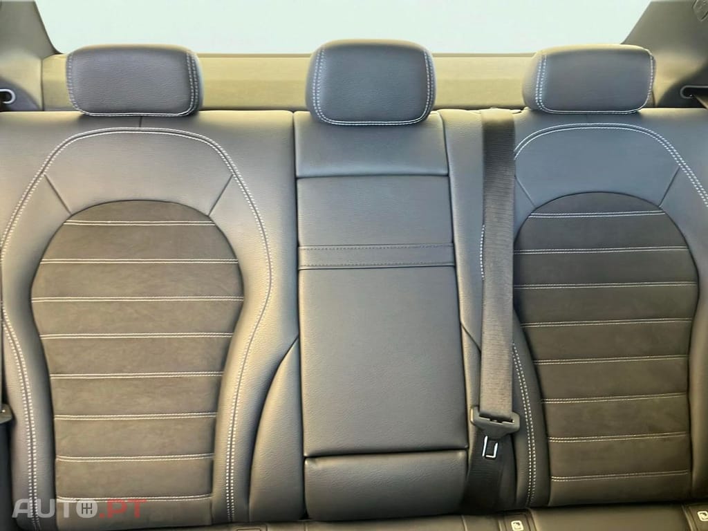 Mercedes-Benz C 300 de AMG Line