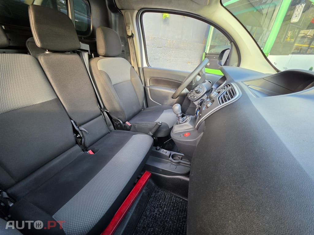 Renault Kangoo 1.5 dCi Maxi Business S/S 3L