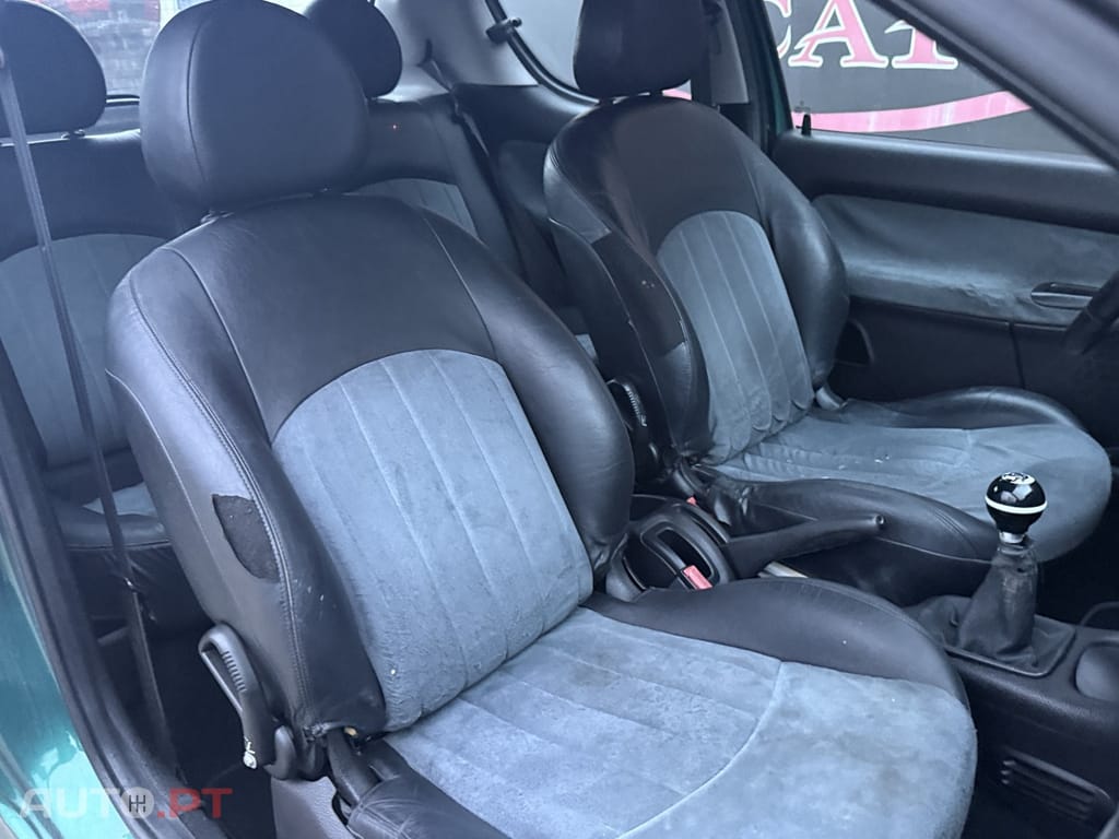 Peugeot 206 1.4 16V XS