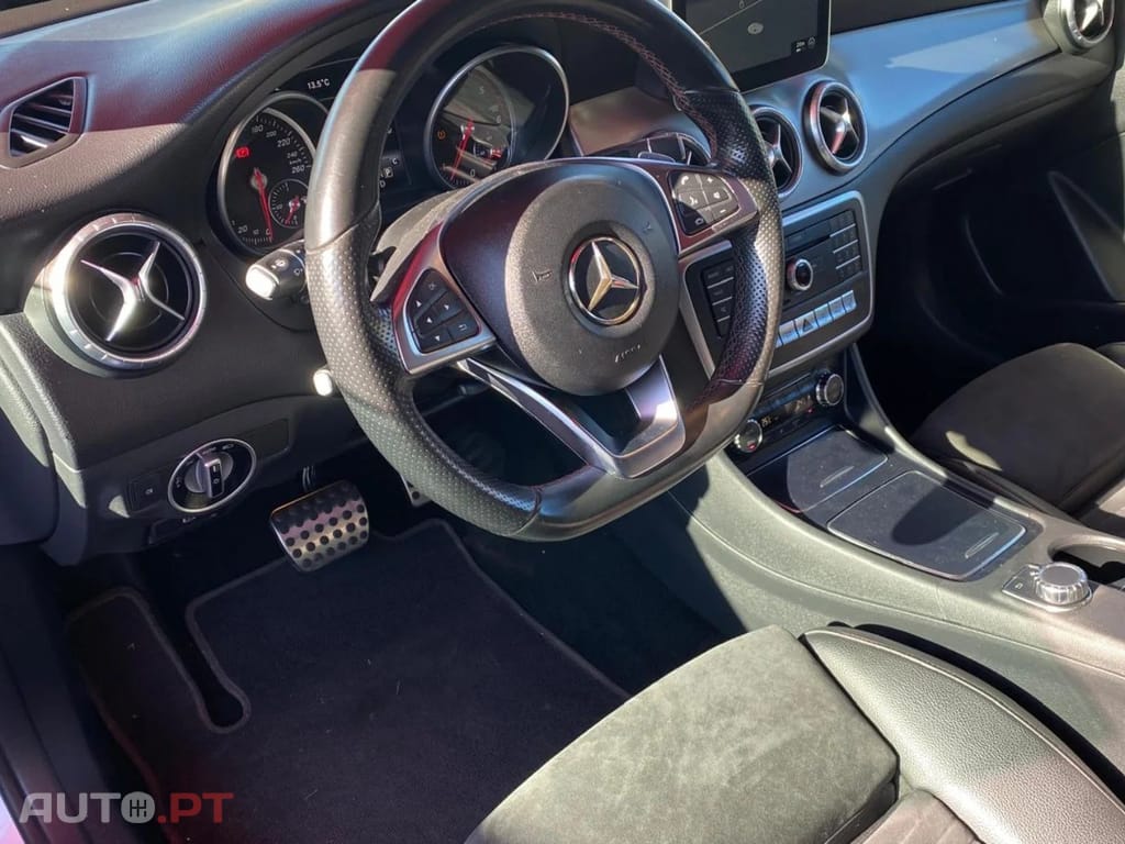 Mercedes-Benz CLA 220 d AMG Line Aut.