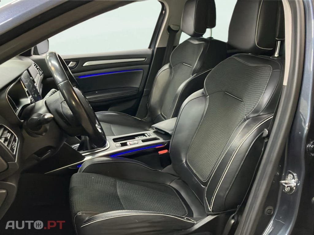 Renault Mégane SPORT-TOURER 1.6 DCI 130 BOSE EDITION