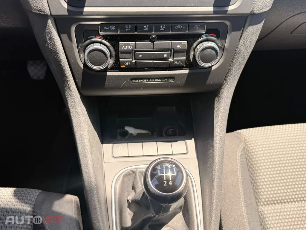 Volkswagen Golf 1.6 TDi Confortline