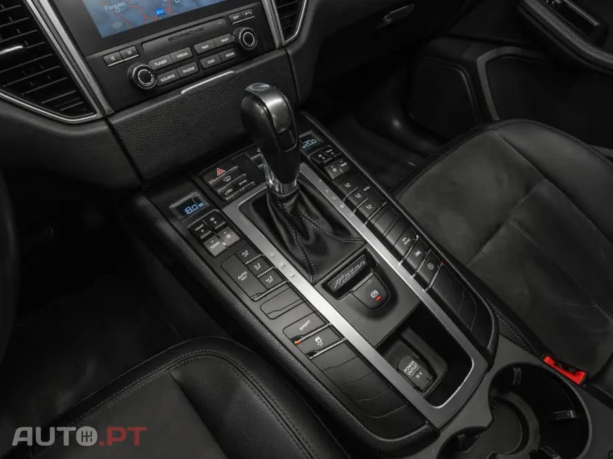 Porsche Macan PDK