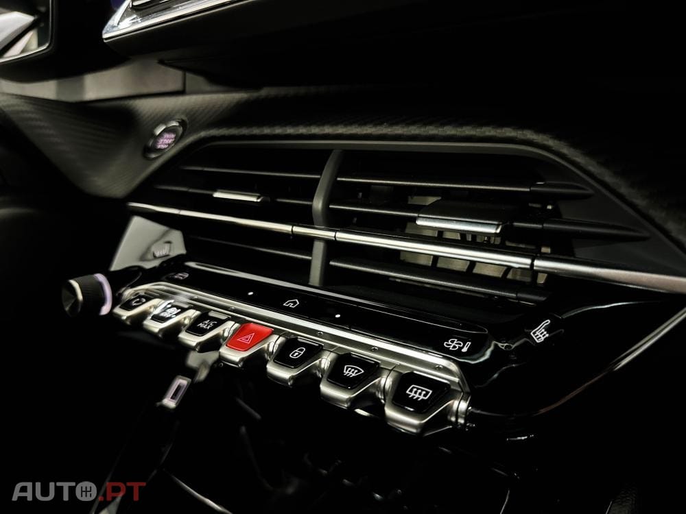 Peugeot E-208 51 kWh GT