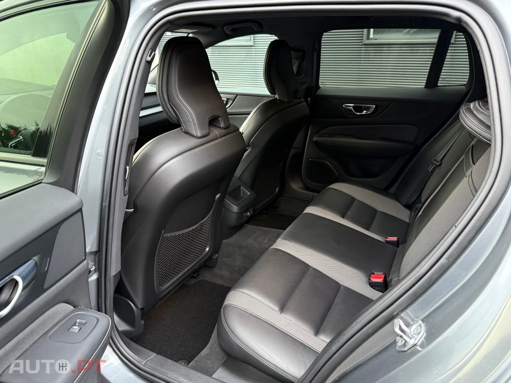 Volvo V60 2.0 D4 R-Design Geartronic