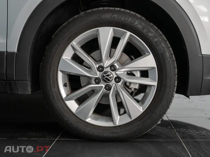 Volkswagen T-Cross 1.0 TSI Life DSG