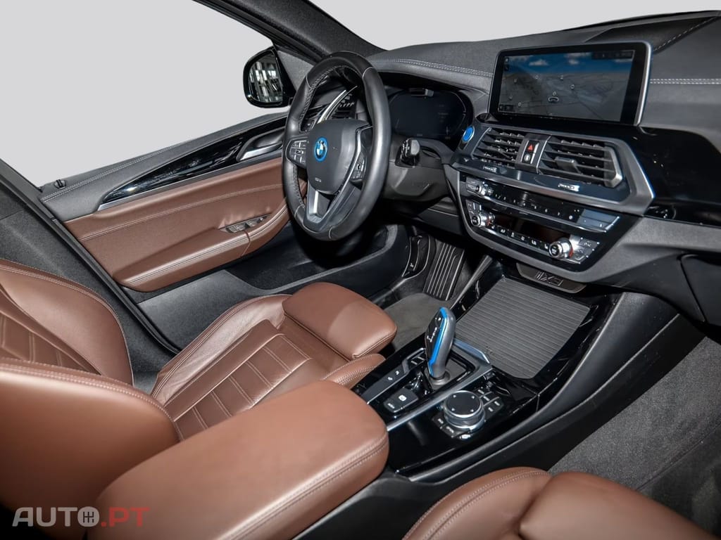 BMW iX3 I.V.A DEDUTIVEL 