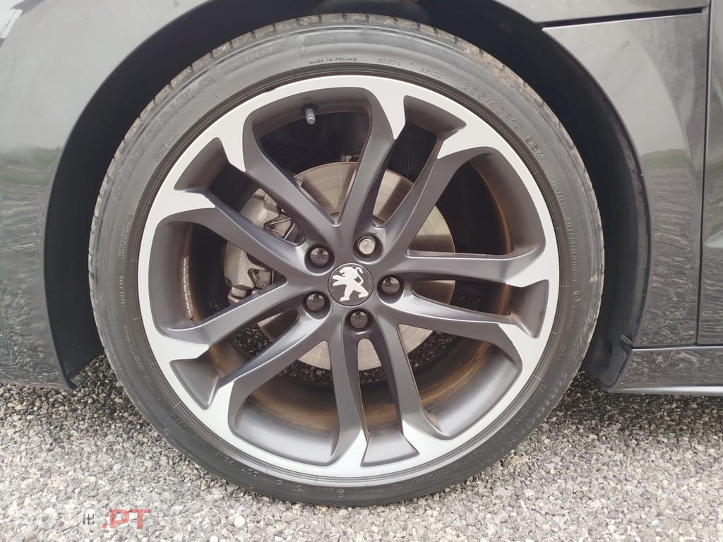 Peugeot RCZ 1.6 THP Onyx
