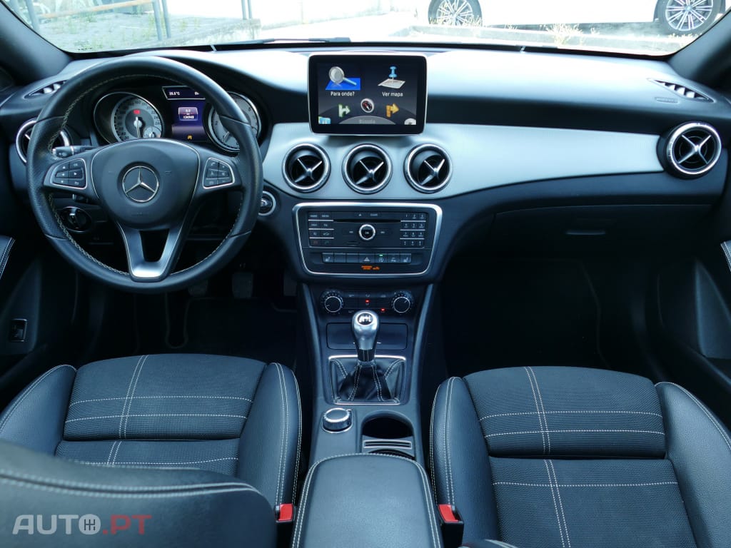 Mercedes-Benz CLA 180 d Shooting Brake Urban