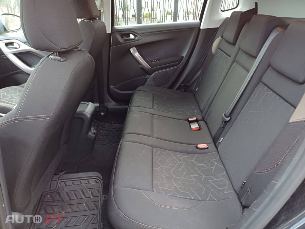 Peugeot 2008 1.4 HDi Active