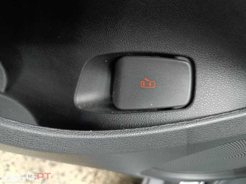 Fiat 500e la Prima by Bocelli