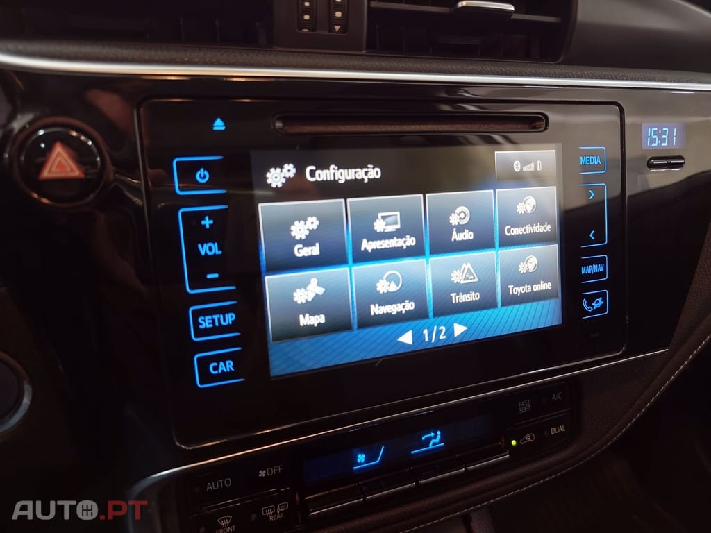 Toyota Auris Touring Sports 1.8 HSD Exclusive+Navi