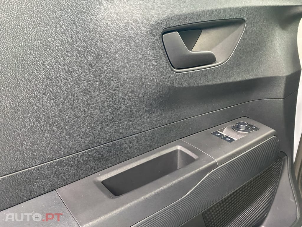 Ford Transit 320 L1 BEV 83 kWh Trend