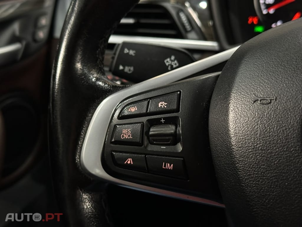 BMW X1 18 i sDrive xLine Auto