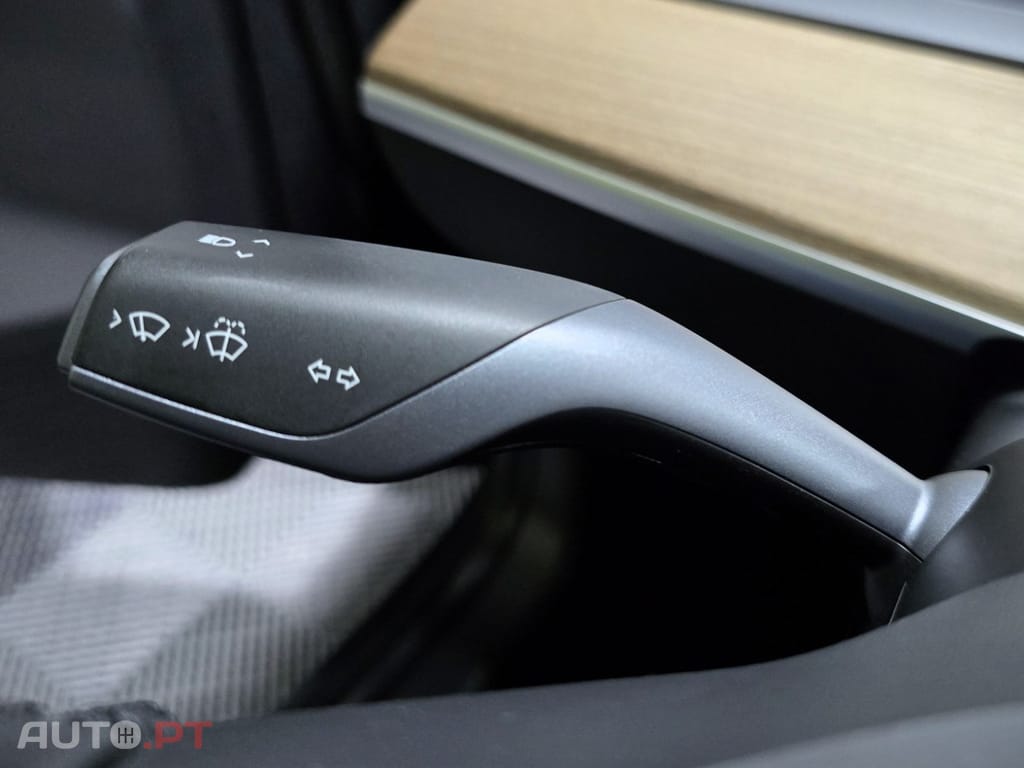 Tesla Model 3 Long Range Tração Integral