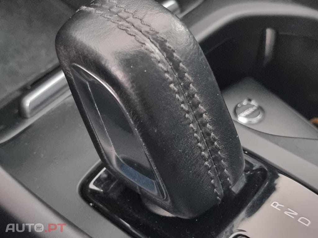 Volvo XC40 2.0 D3 Momentum Plus Geartronic
