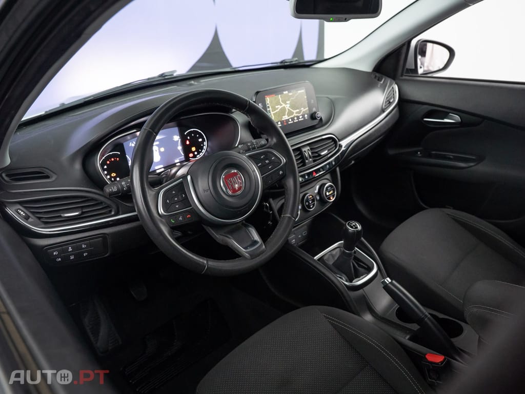 Fiat Tipo 1.3 M-Jet Lounge