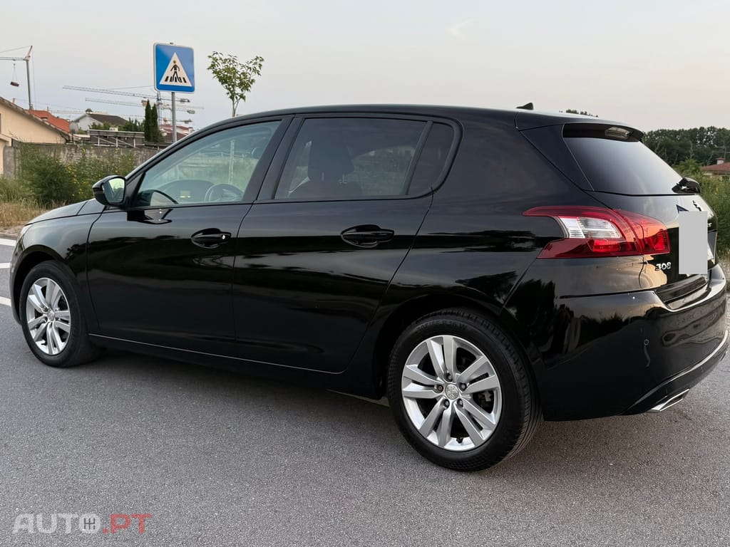 Peugeot 308 1.6 BlueHDi Allure EAT6