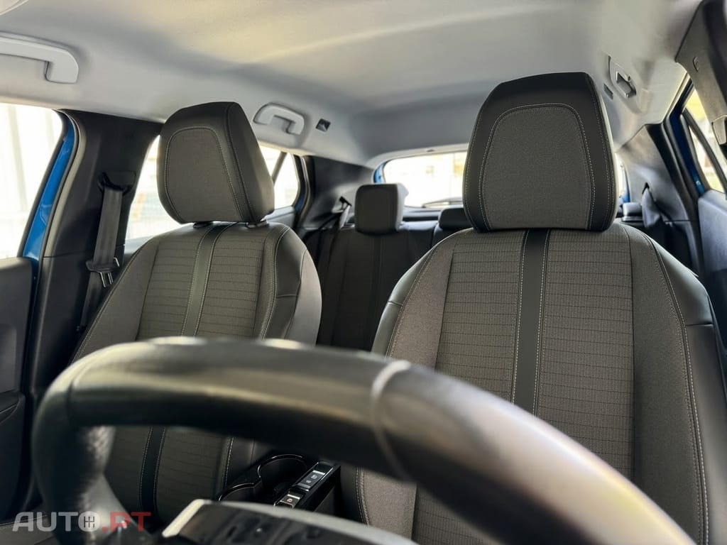 Peugeot 2008 1.5 BlueHDi Allure Pack EAT8