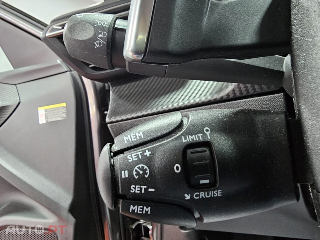 Peugeot 2008 1.5 BlueHDi Active Pack EAT8