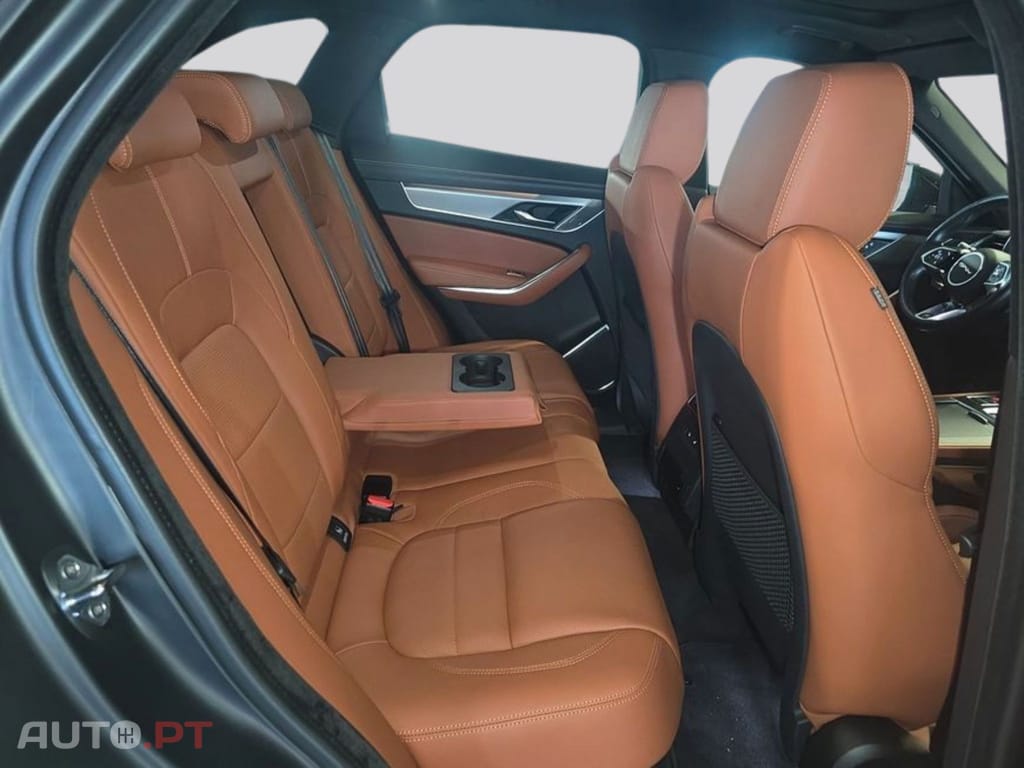 Jaguar F-Pace I.V.A DEDUTIVEL P400e AWD R-Dynamic S