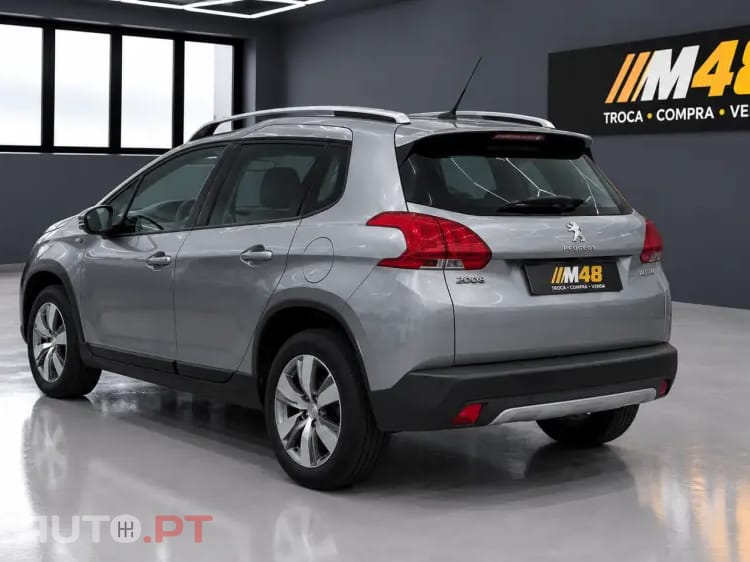 Peugeot 2008 1.2 PureTech Active