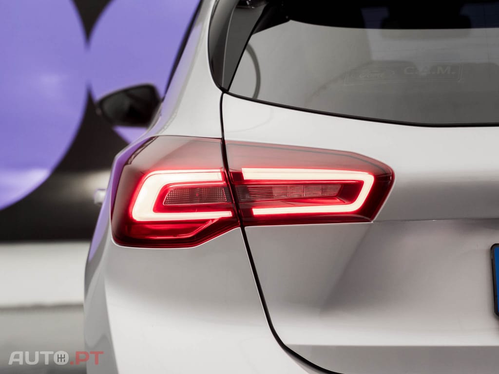 Ford Focus 1.0 EcoBoost MHEV ST-Line