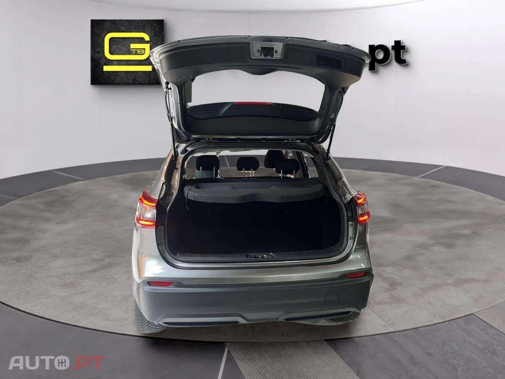 Nissan Qashqai 1.5 DCI Business DCT