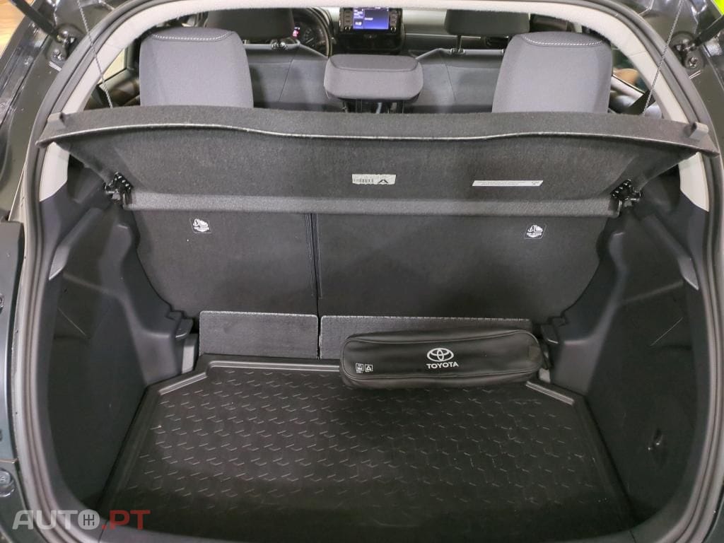 Toyota Yaris 1.0 VVT-i Comfort Plus