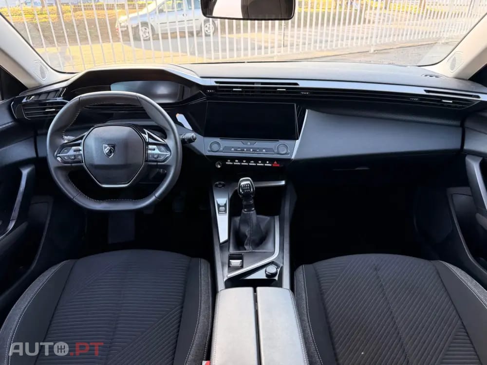 Peugeot 308 SW 1.5 BlueHDi Active Pack — fotografia 24
