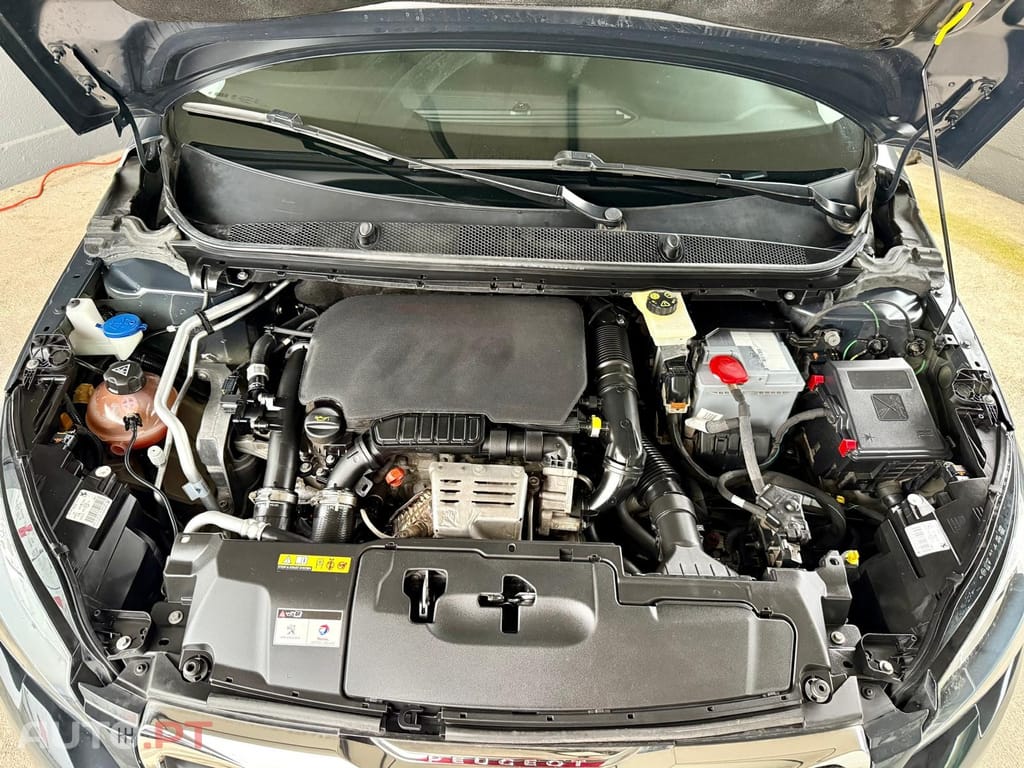 Peugeot 308 Peugeot 308 1.2 e-THP Style