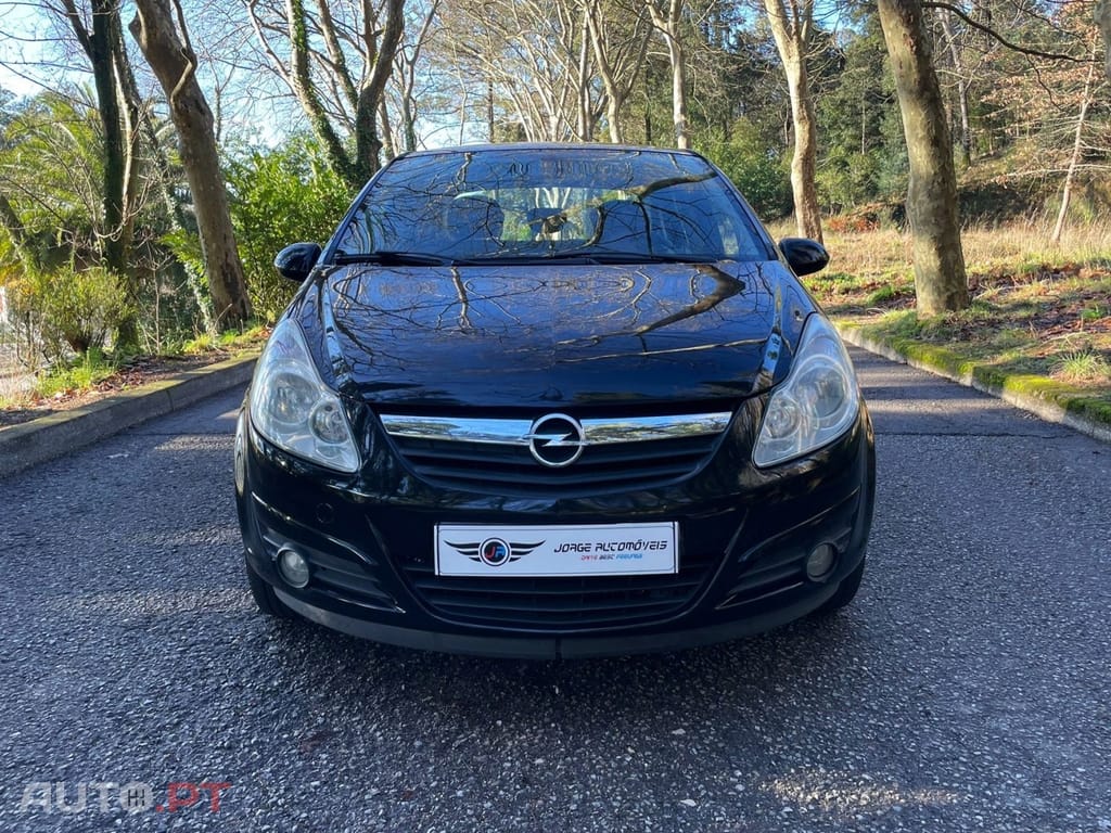 Opel Corsa 1.2 Enjoy