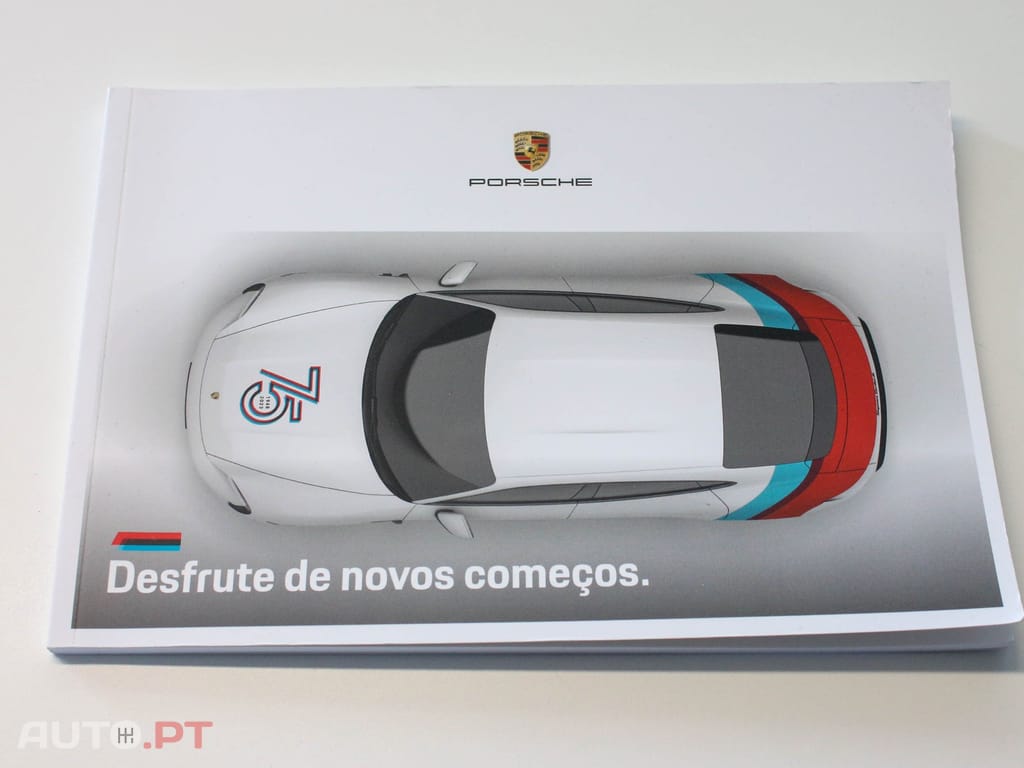 Porsche 992 GT3 Touring Package