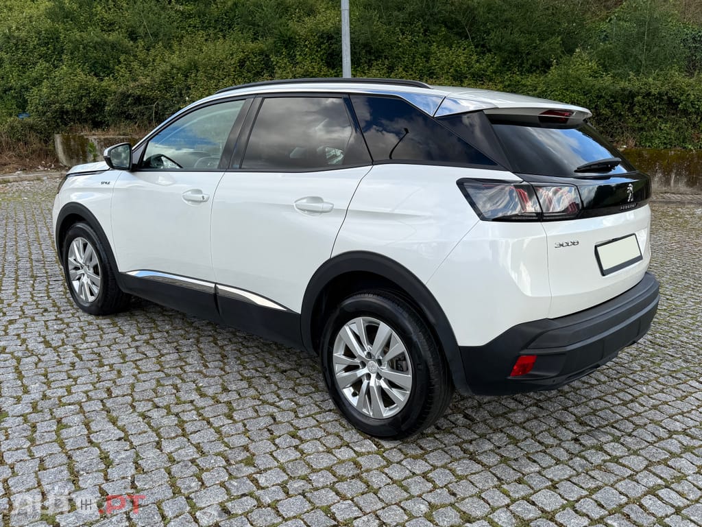 Peugeot 3008 1.5 BlueHDi Style