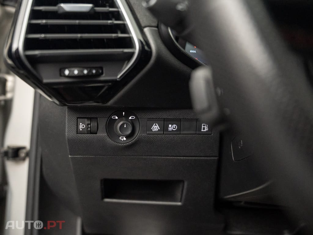 DS DS7 E-Tense Performance Line EAT8