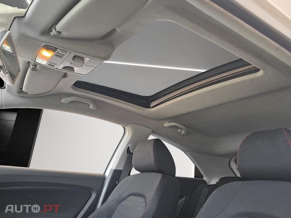 SEAT Ibiza 1.2 TSI FR — fotografia 14