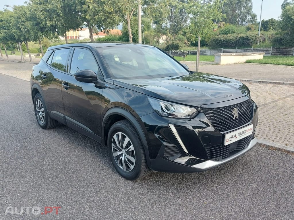 Peugeot E-2008 50 kWh Active Pack