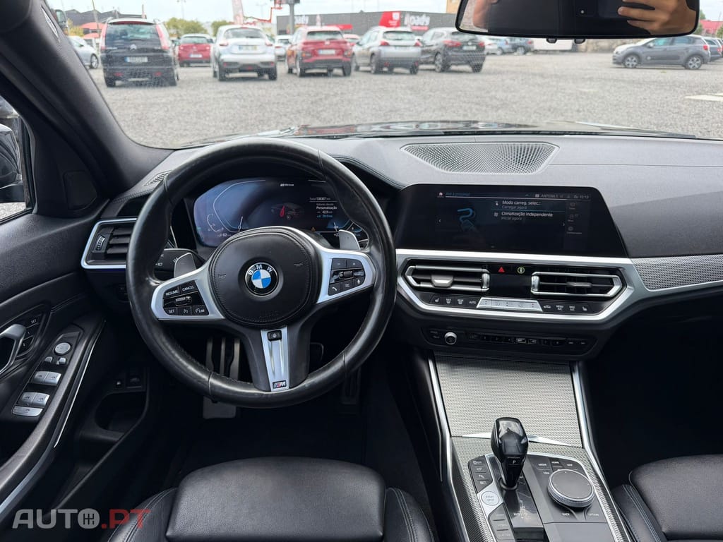 BMW 330 PACK M PERFORMANCE