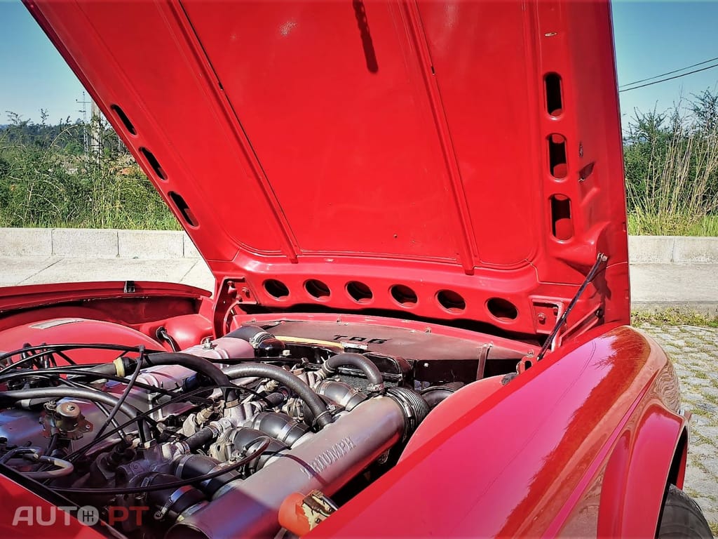 Triumph TR6 PI