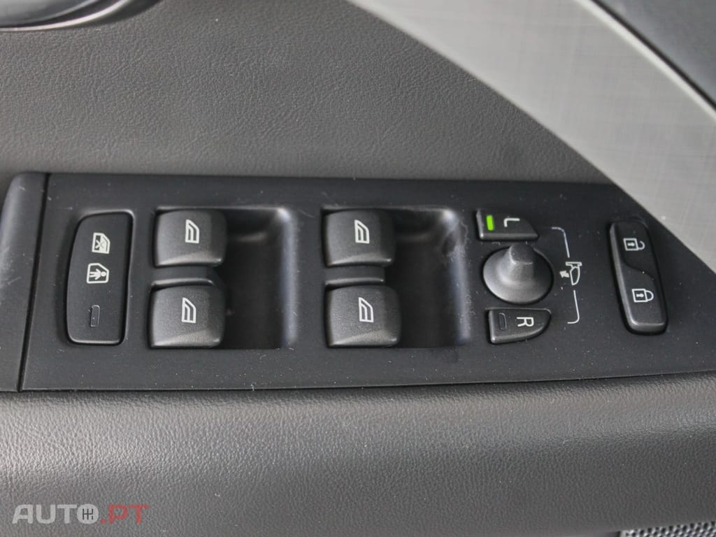Volvo XC70 D4 AWD Summum