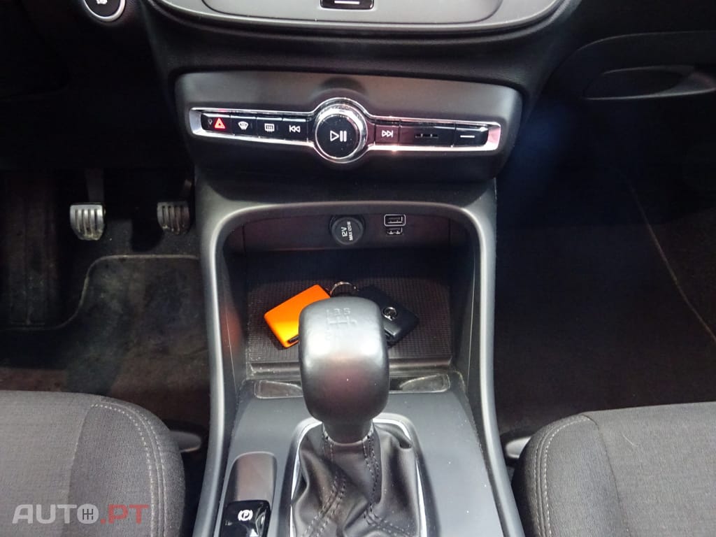 Volvo XC40 2.0 D3 Momentum