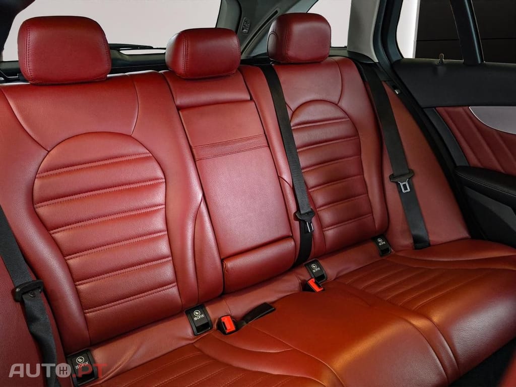 Mercedes-Benz C 350 e 7G-TRONIC AMG Line