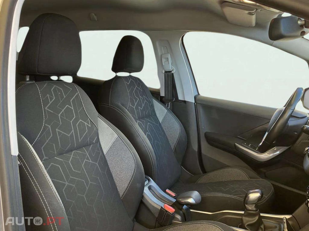 Peugeot 2008 1.2 PureTech Style