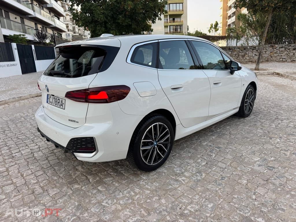 BMW 225 Xe xdrive m sport