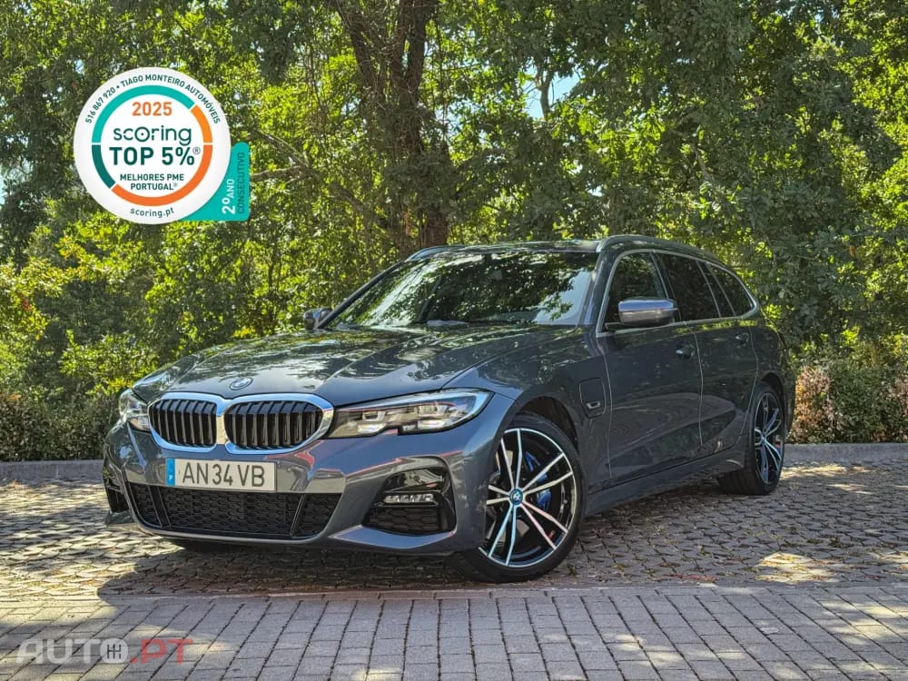 BMW 330 e Pack Desportivo M Auto