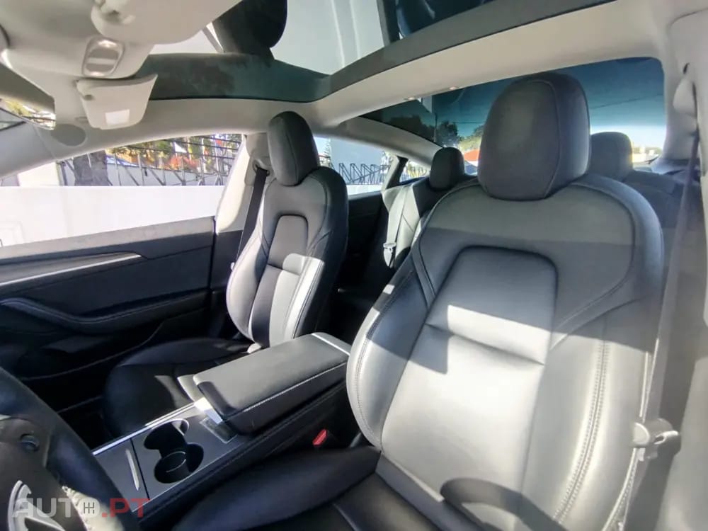 Tesla Model 3 Long Range Tração Traseira