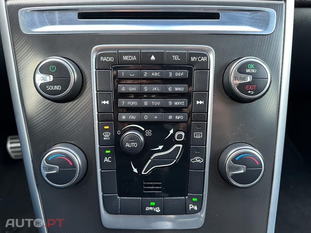 Volvo XC60 2.0 D3 Drive R-Design